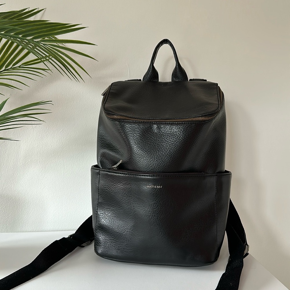 Vegan leather Matt & Natt backpack (excellent condition)